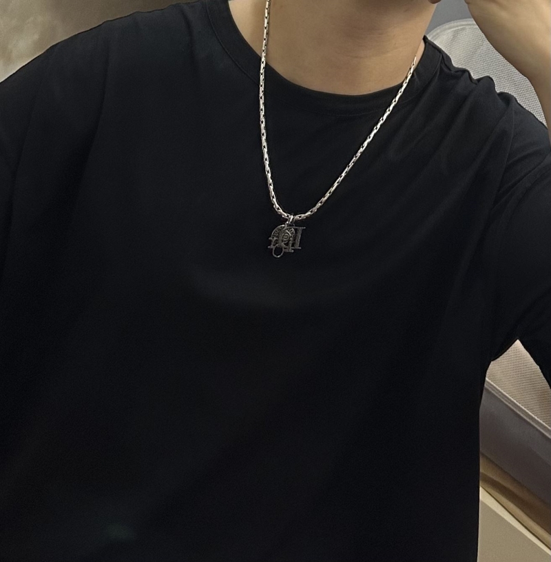 chr1st1an D10r necklaces